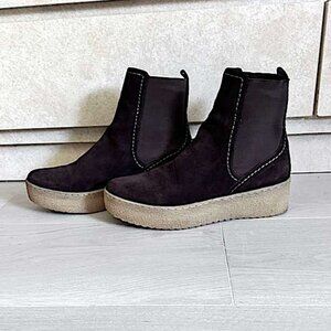 Elvio Zanon Suede Boots Women